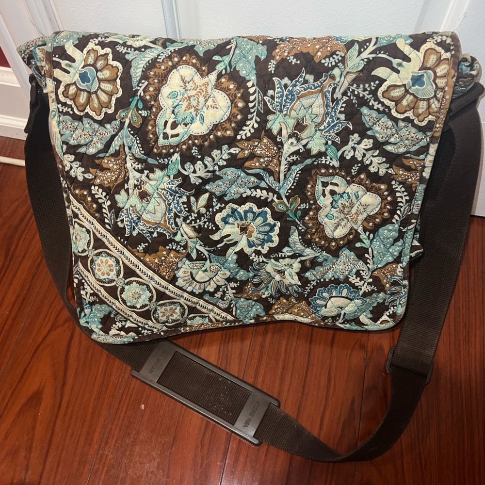 CHEAP Vera Bradley Messenger bag